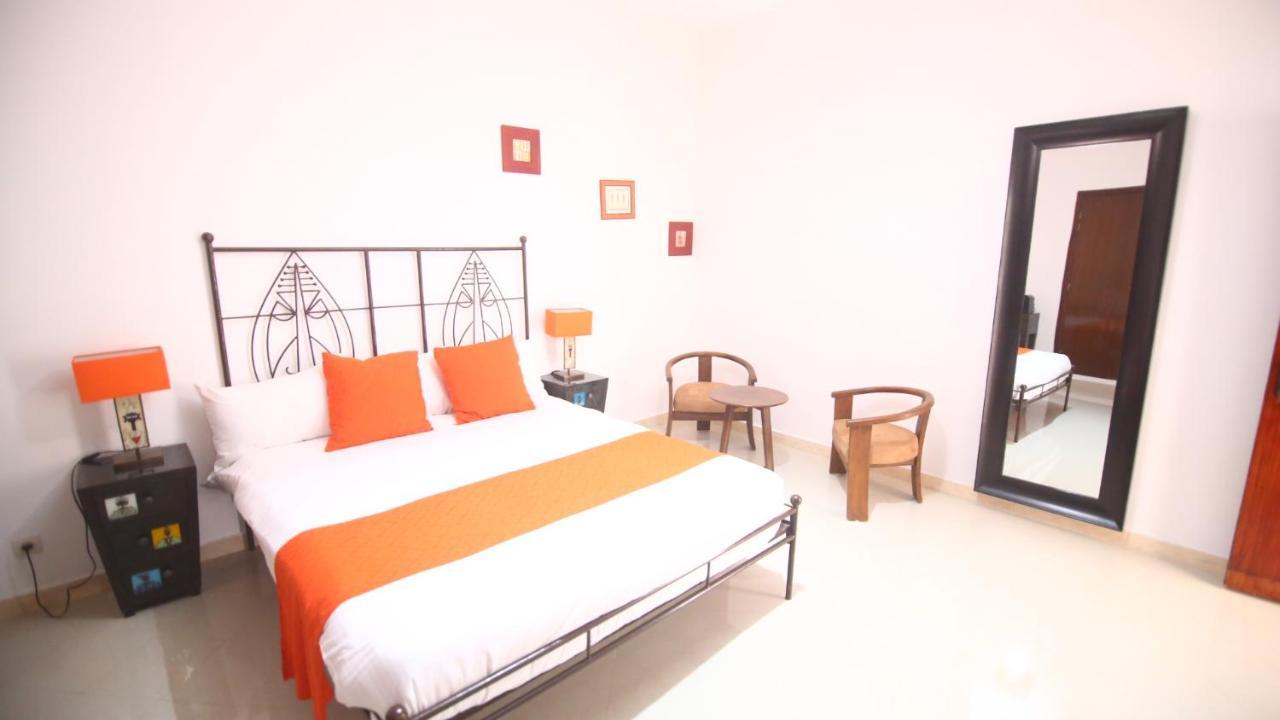 Illiyin Boutique Hotel Дакар Екстериор снимка