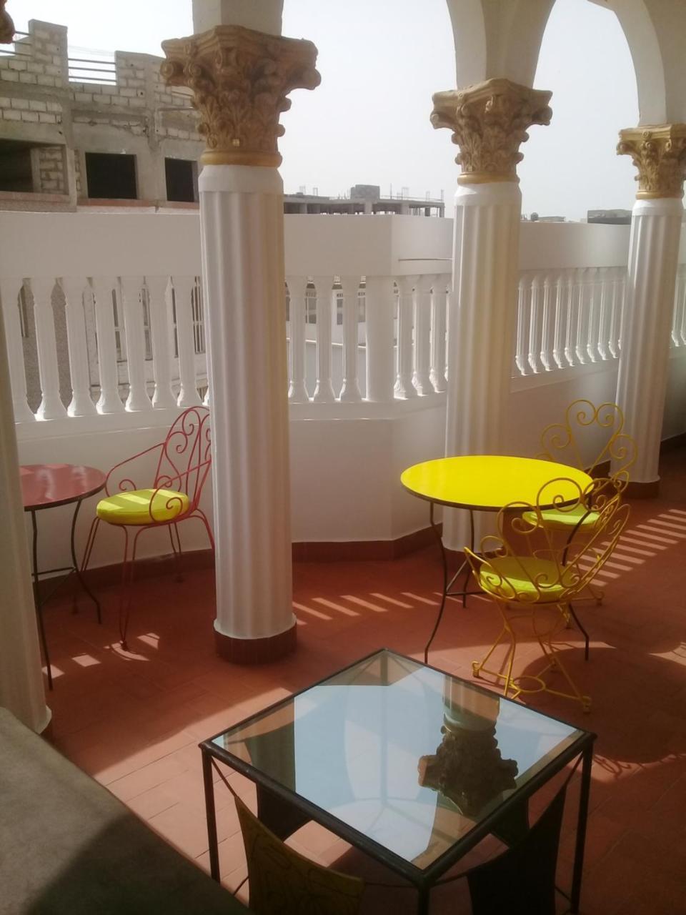 Illiyin Boutique Hotel Дакар Екстериор снимка