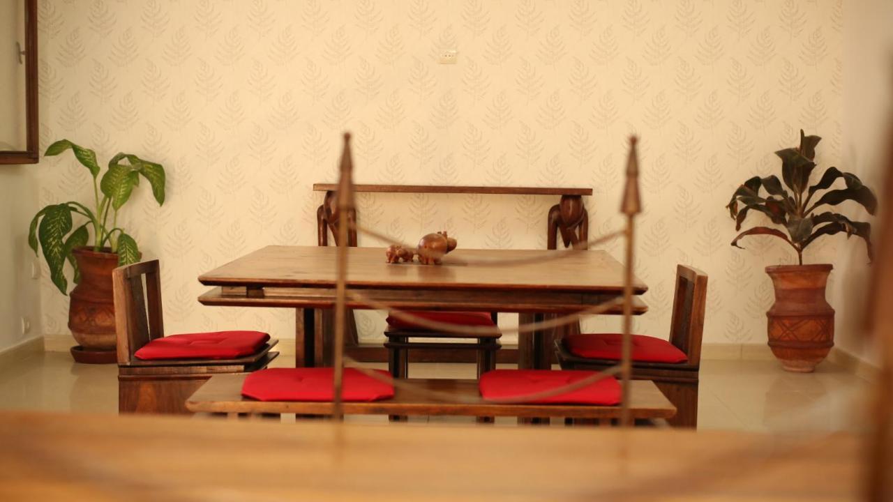 Illiyin Boutique Hotel Дакар Екстериор снимка