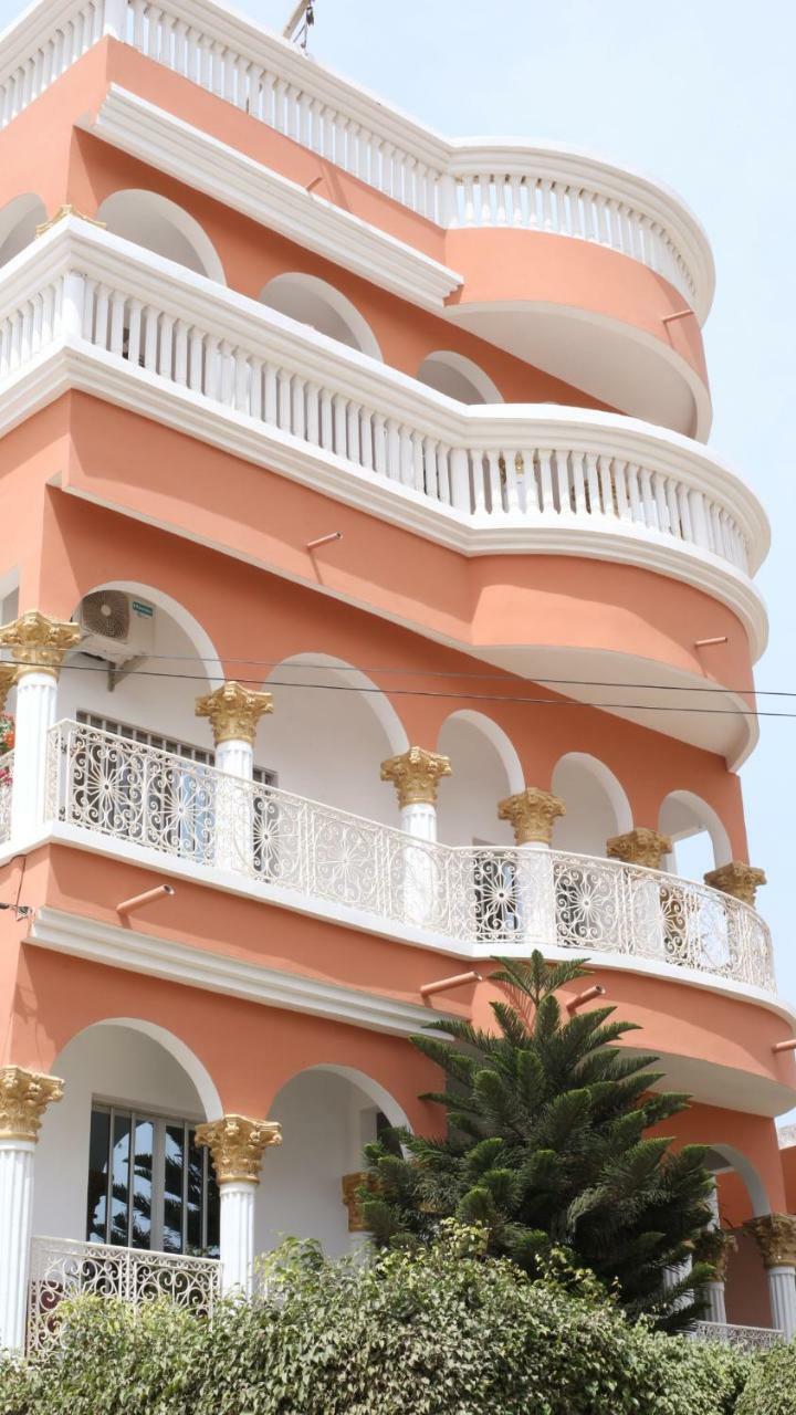 Illiyin Boutique Hotel Дакар Екстериор снимка