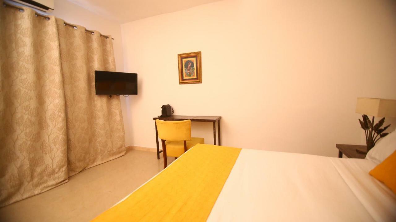Illiyin Boutique Hotel Дакар Екстериор снимка