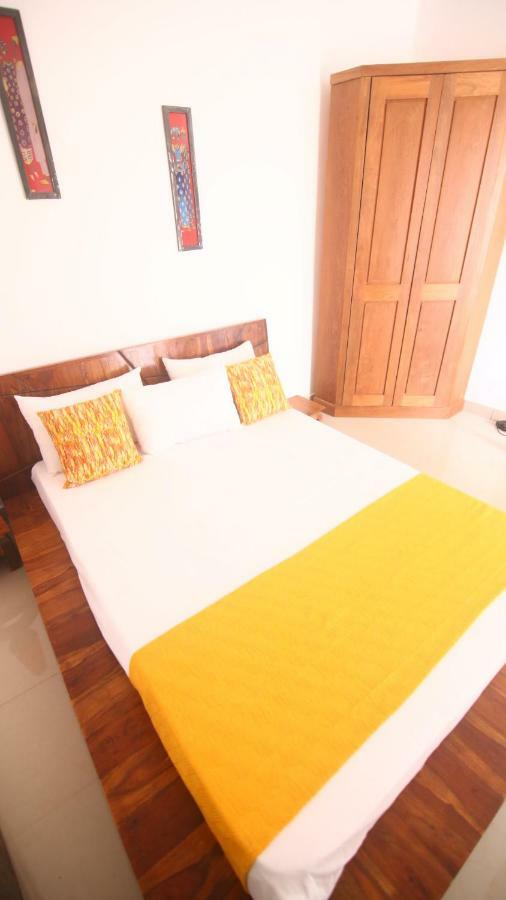 Illiyin Boutique Hotel Дакар Екстериор снимка